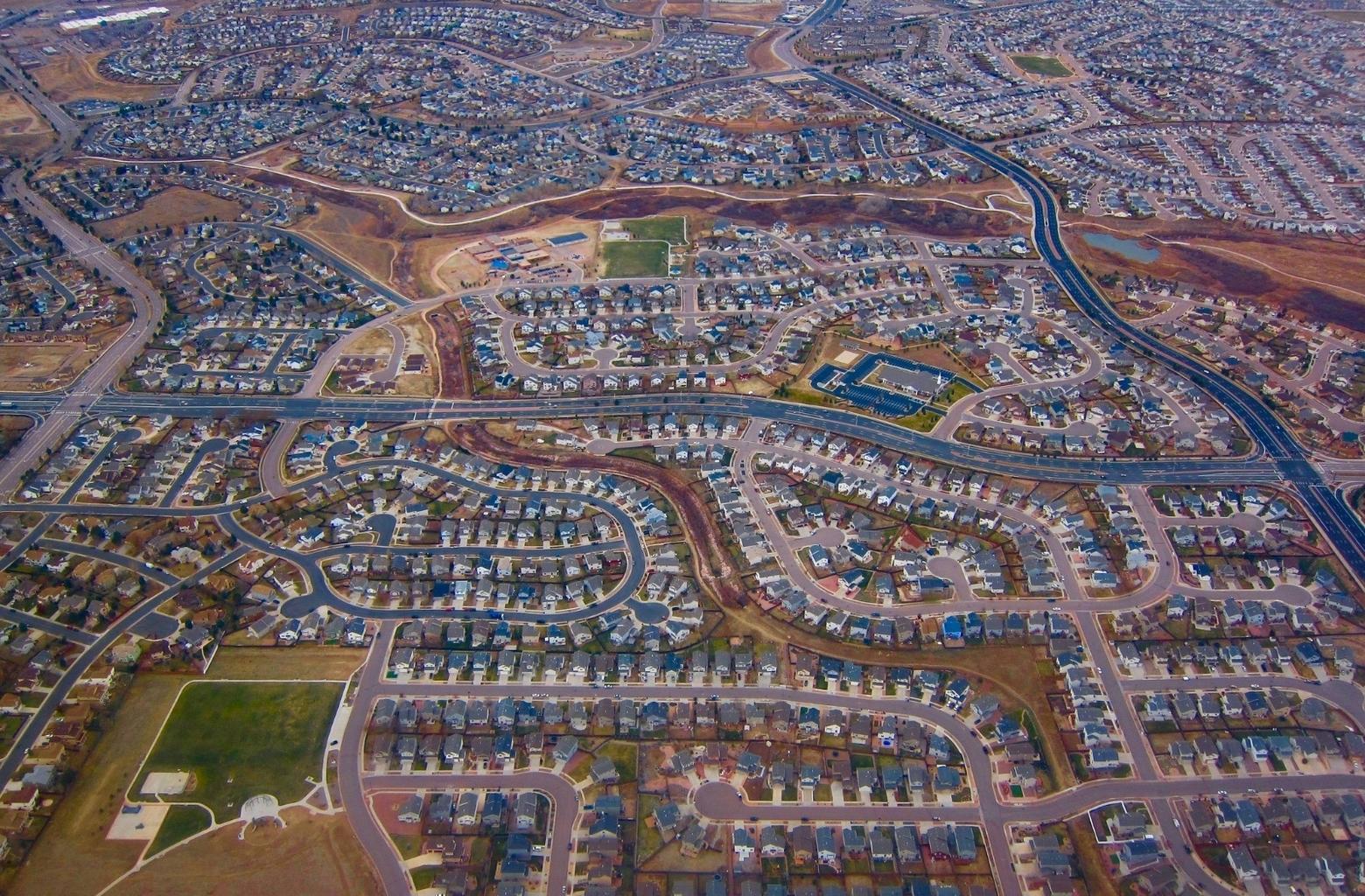 The exploding suburbs of Colorado Springs, Colorado: not a lot of green space or wild wildlife passing through.  Photo courtesy Chris Waits/Creative Commons (https://www.flickr.com/photos/chriswaits/7285246358)