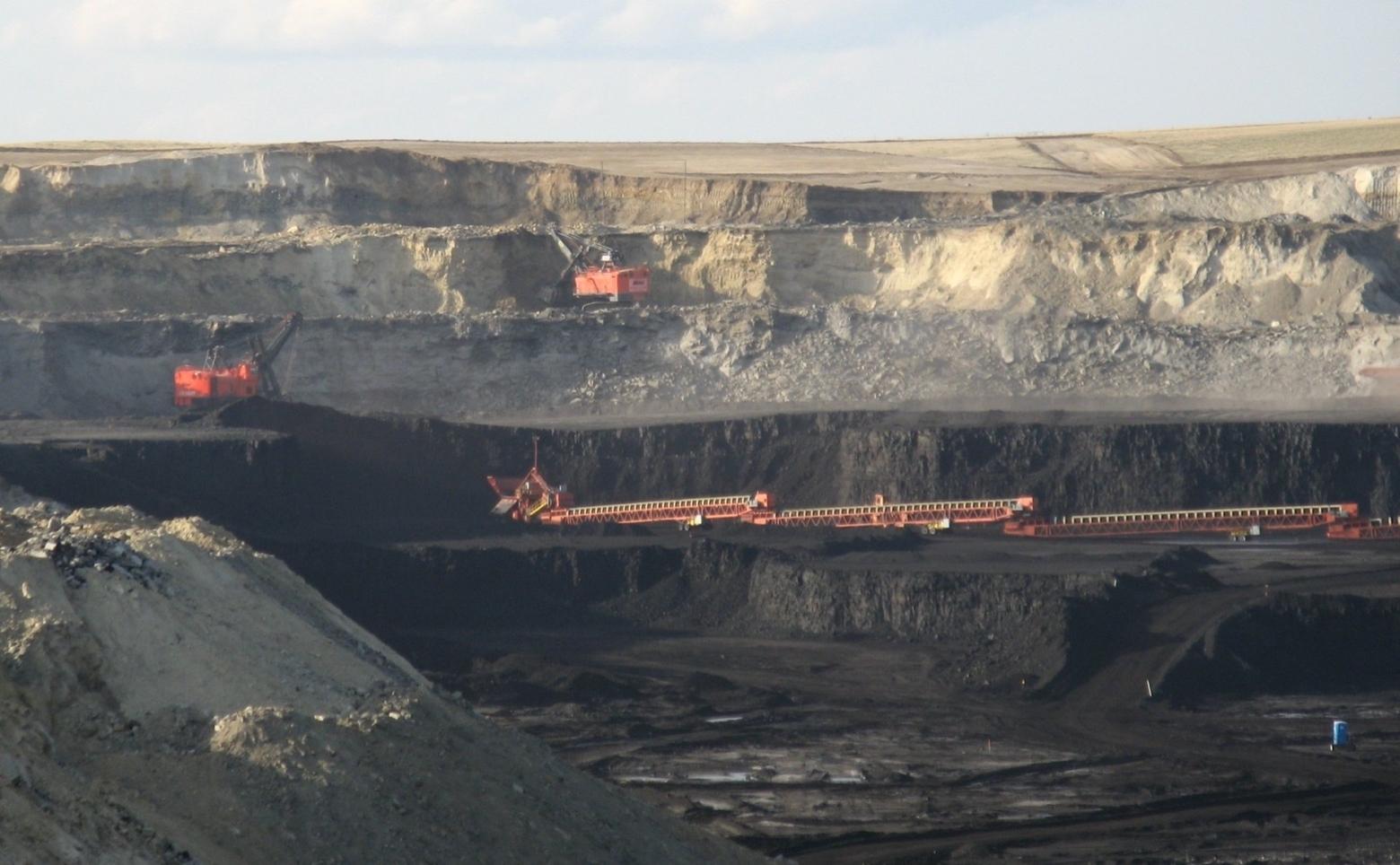 One of several coal mines outside of Gillette, Wyoming which delivered good wages but when bankruptcy struck several companies miners were put out of work.  Photo courtesy Greg Goebel/Creative Commons license-Flickr