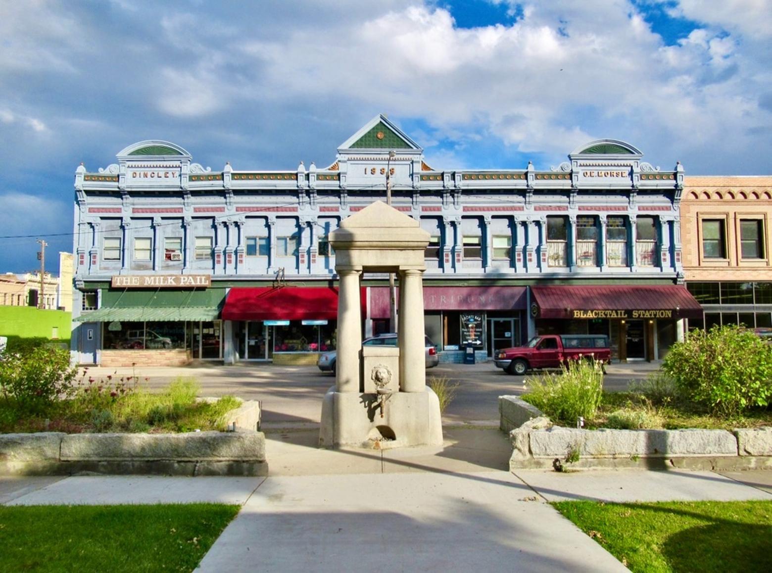 The Dingley-O.E. Morse Block (1888) in Dillon, Montana which, because of its location, is considered a center of the High Divide. Photo courtesy Flickr user Jasperdo/Creative Commons license 2.0