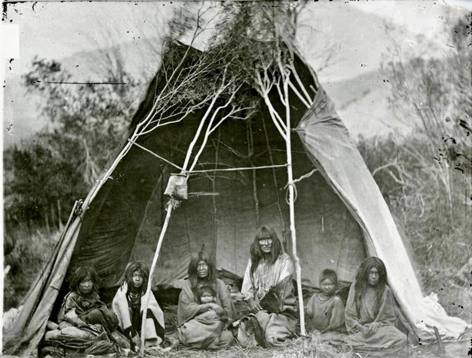 A family of Sheepaters (Tukudika) west of Yellowstone in 1871. The photograph was taken by William Henry Jackson who along with painter Thomas Moran created visual imagery that convinced Congress to set aside the lands of current day Yellowstone as a national park. This image was taken as Medicine Lodge Creek in Idaho. Much speculation swirls around when and how many different tribes spent time in the high elevation terrain of Yellowstone. Did indigenous people live there year round? Todd Burritt finds it strange that author Megan Kate Nelson spends more time referencing the Lakota in her book than she does the Sheepeaters, Crow and other tribes. Photo courtesy National Park Service. 